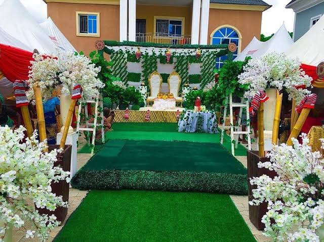 Verdant Courtyard Ceremony